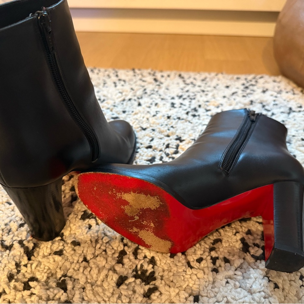 Christian Louboutin Adox 85 Black Calf
Leather Ankle Boots -Size 36.5 - Picture 4 of 8